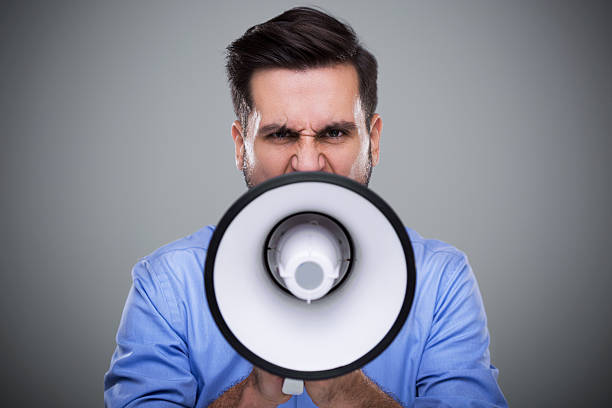 نکات کلیدی در انتخاب سایت نیازمندی برای رپورتاژ آگهی تجهیزات شبکه