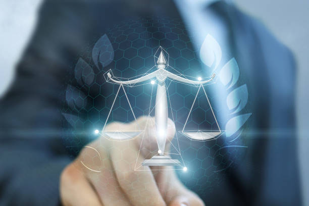 وکیل اینترنتی، جرایم فضای مجازی، سرقت اطلاعات حساس با سوءاستفاده از باگ قرارداد
