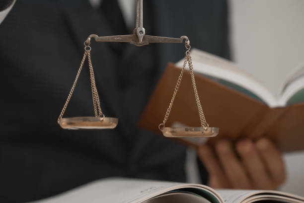 جرایم فضای مجازی، فریب آنلاین جمعی با نرم‌افزارهای آلوده