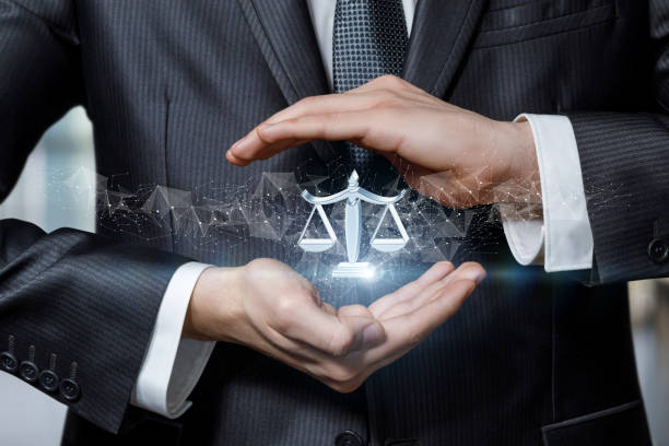 جرایم فضای مجازی، جعل هویت مالک با سوءاستفاده از آسیب‌پذیری
